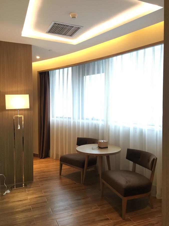 Southern-Club Station 1 Hotel-Free Canton Fair Shuttle Bus Exterior foto